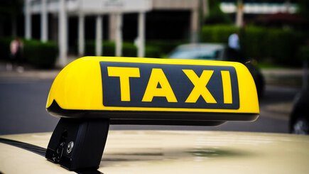 De beste Taxibedrijfen in Charleroi. Beoordelingen en tarieven in België