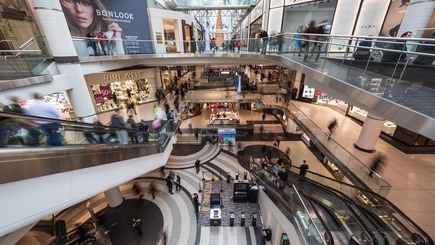 De beste Winkelcentras in Brussel. Beoordelingen en tarieven in België
